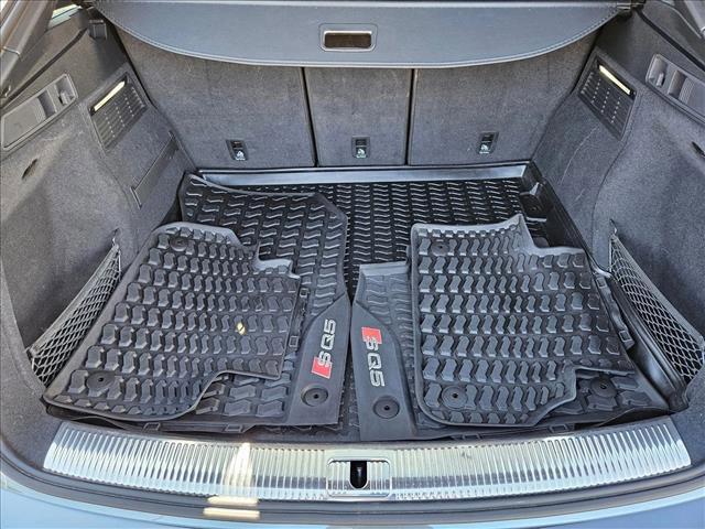 used 2022 Audi SQ5 car, priced at $27,797