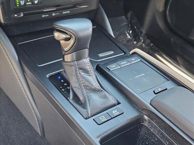 used 2021 Lexus ES 300h car, priced at $30,230