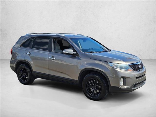 used 2015 Kia Sorento car, priced at $9,181