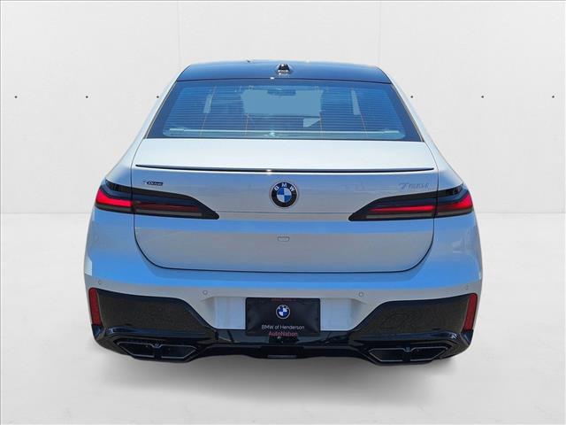 new 2025 BMW 760 car, priced at $137,175