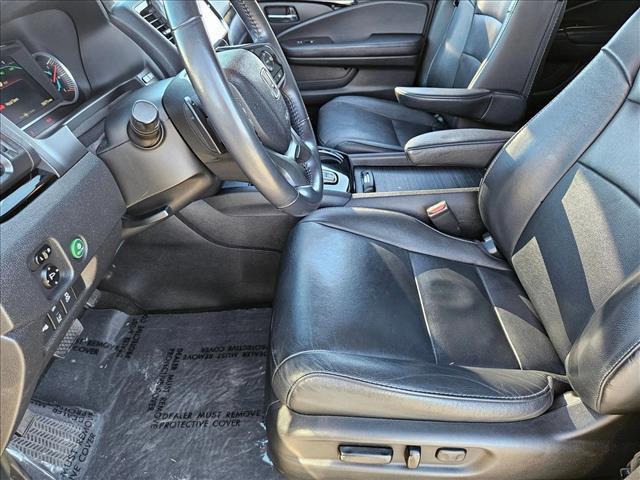 used 2020 Honda Pilot car, priced at $26,346