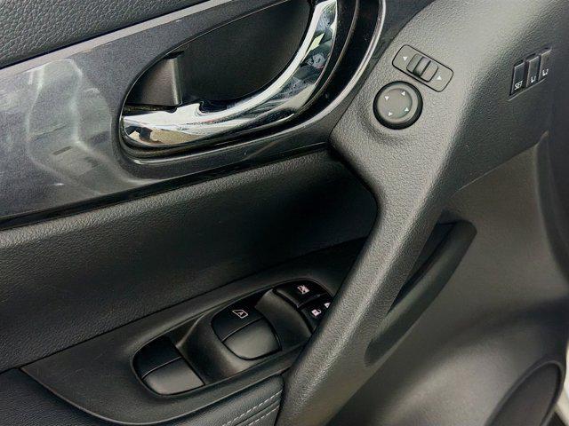 used 2018 Nissan Rogue car, priced at $15,997