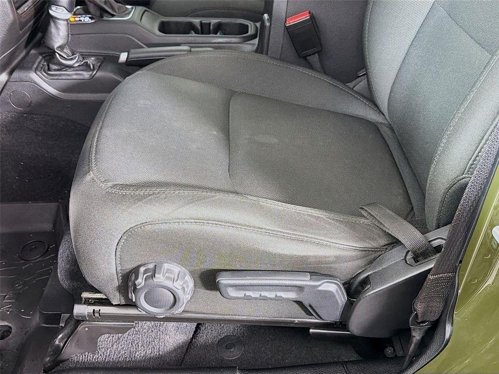 used 2021 Jeep Gladiator car, priced at $26,997