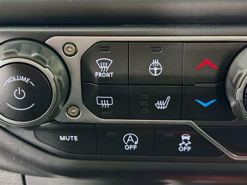 used 2021 Jeep Gladiator car, priced at $26,997