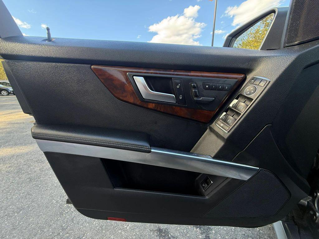 used 2013 Mercedes-Benz GLK-Class car, priced at $9,495