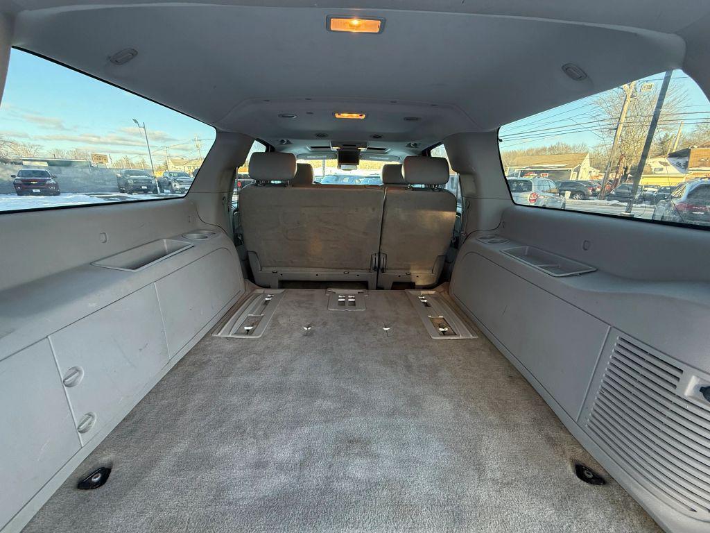 used 2010 Chevrolet Suburban car, priced at $9,495