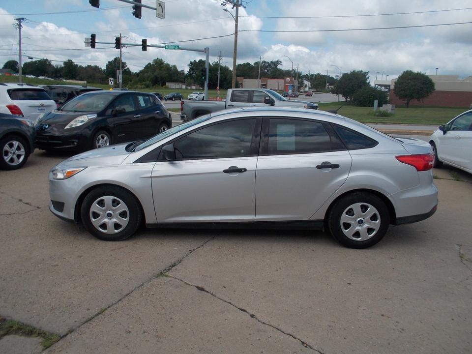 used 2018 Ford Focus car, priced at $7,995
