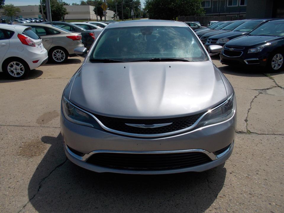 used 2015 Chrysler 200 car, priced at $7,995