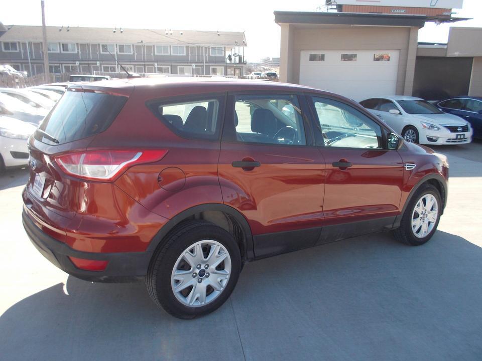 used 2014 Ford Escape car, priced at $7,995