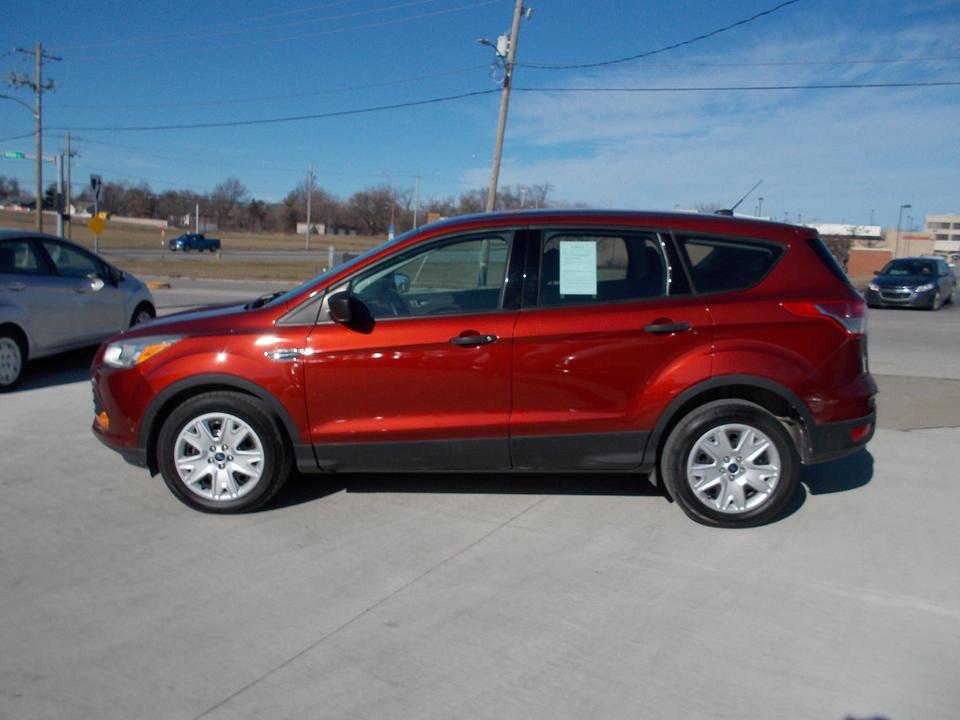 used 2014 Ford Escape car, priced at $7,995