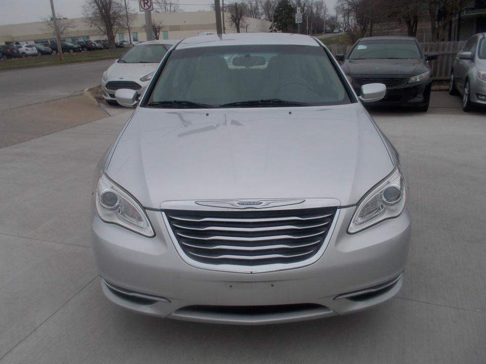 used 2012 Chrysler 200 car, priced at $7,995