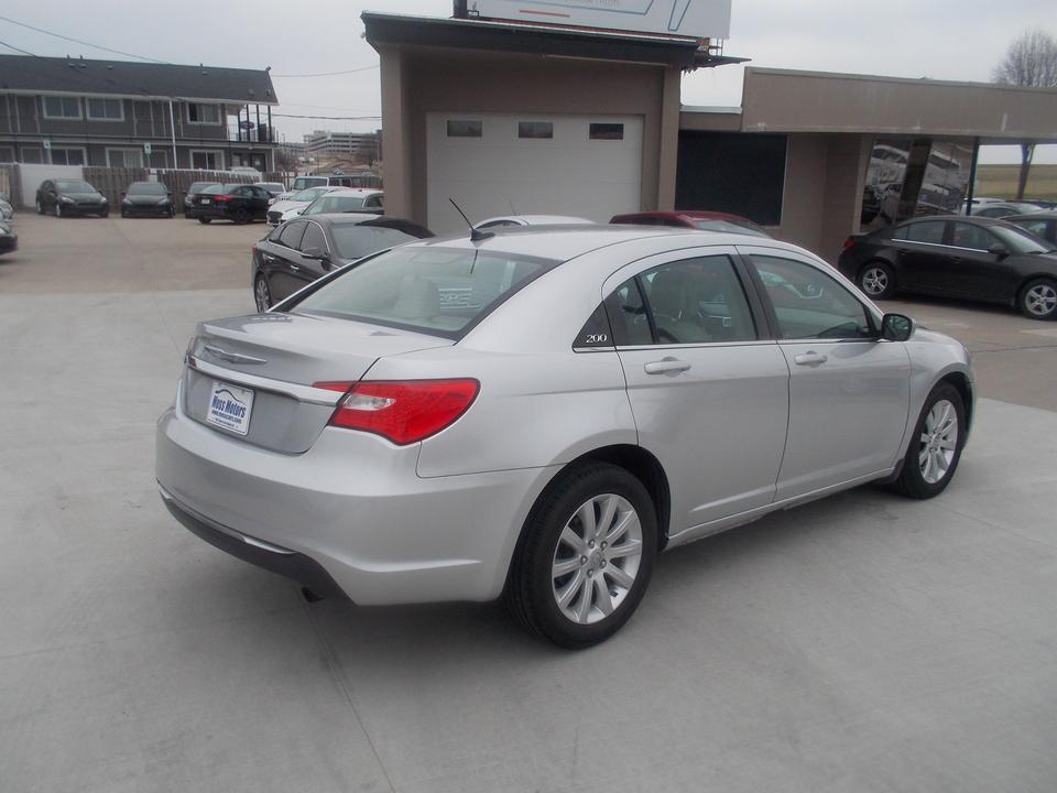 used 2012 Chrysler 200 car, priced at $7,995