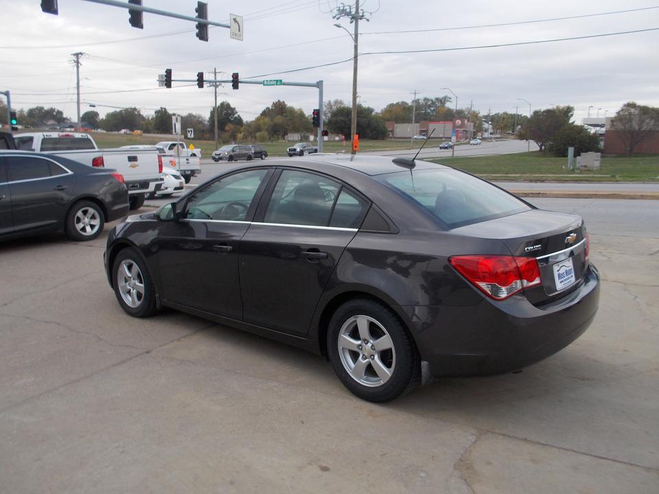 used 2016 Chevrolet Cruze Limited car, priced at $8,995