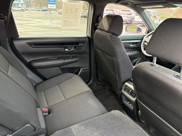 used 2025 Honda CR-V Hybrid car, priced at $34,000