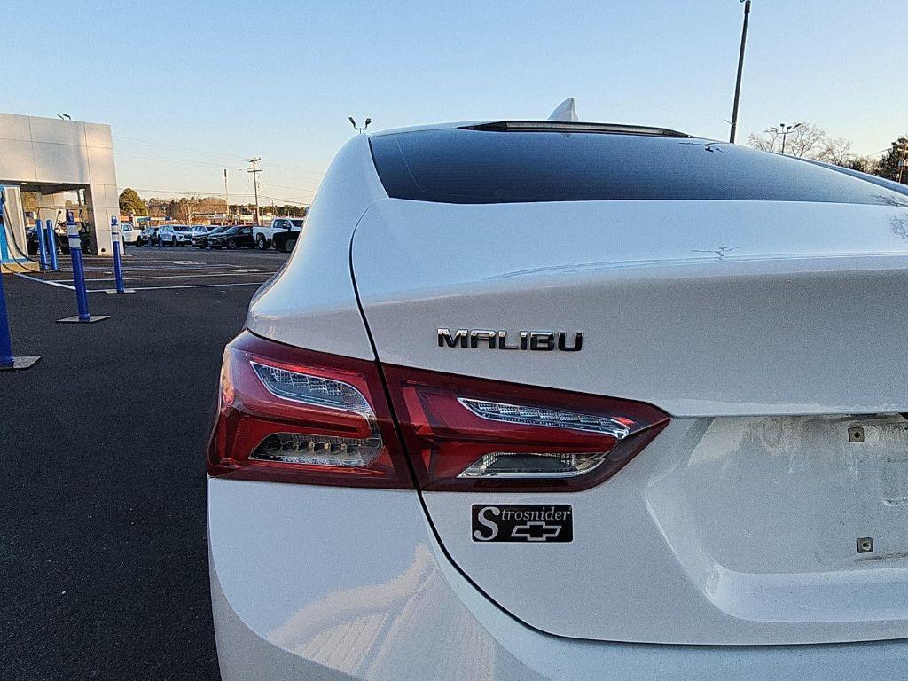 used 2021 Chevrolet Malibu car, priced at $14,900