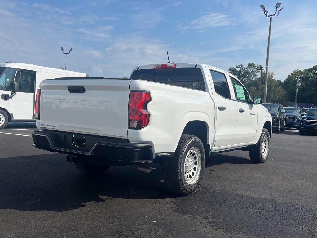 new 2026 Chevrolet Colorado car, priced at $30,855