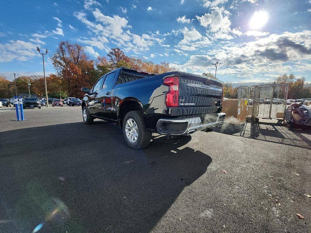new 2026 Chevrolet Silverado 1500 car, priced at $51,395