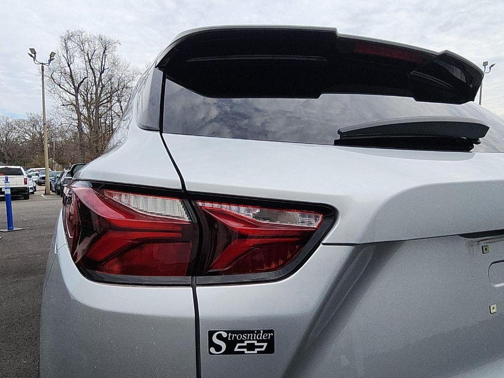 used 2022 Chevrolet Blazer car, priced at $31,900