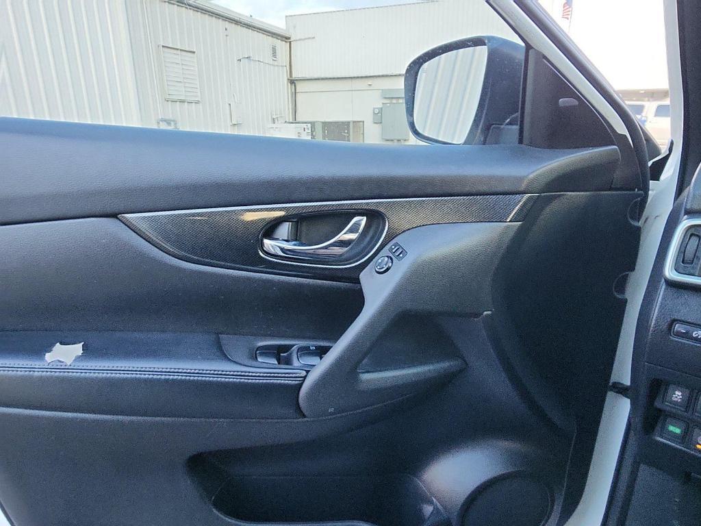 used 2016 Nissan Rogue car, priced at $12,500