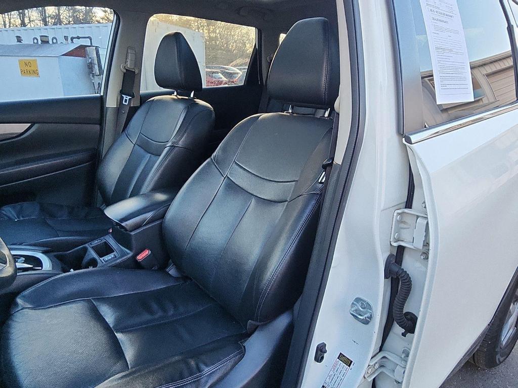 used 2016 Nissan Rogue car, priced at $12,500