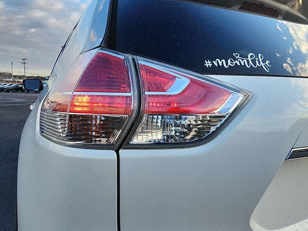 used 2016 Nissan Rogue car, priced at $12,500