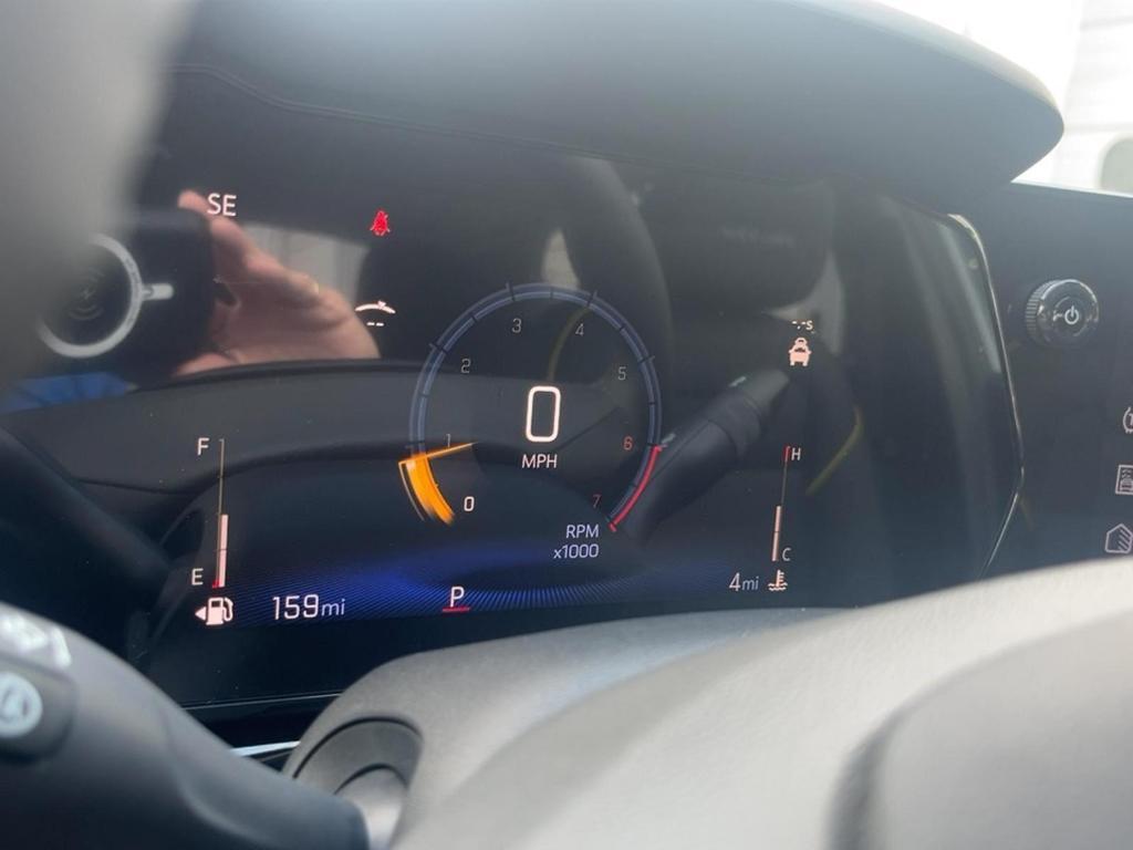 new 2025 Chevrolet Trax car, priced at $24,050