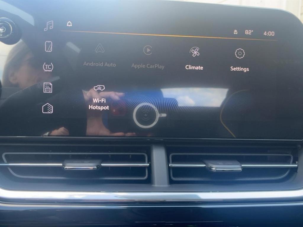 new 2025 Chevrolet Trax car, priced at $24,050