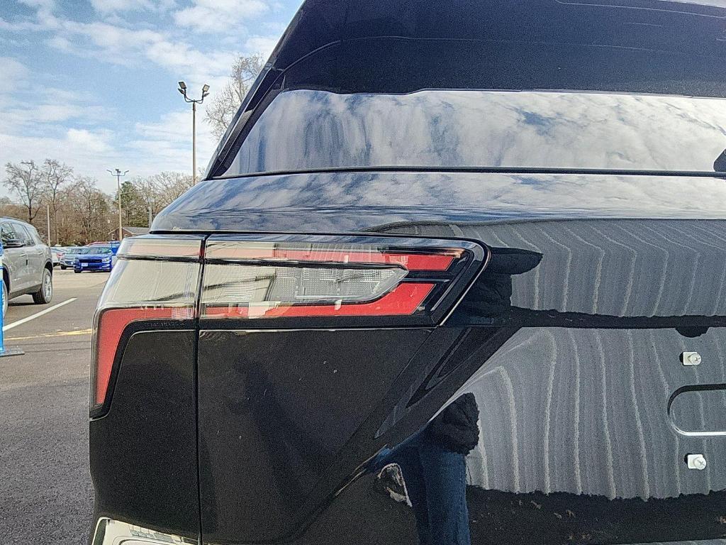 new 2026 Chevrolet Equinox car, priced at $31,395