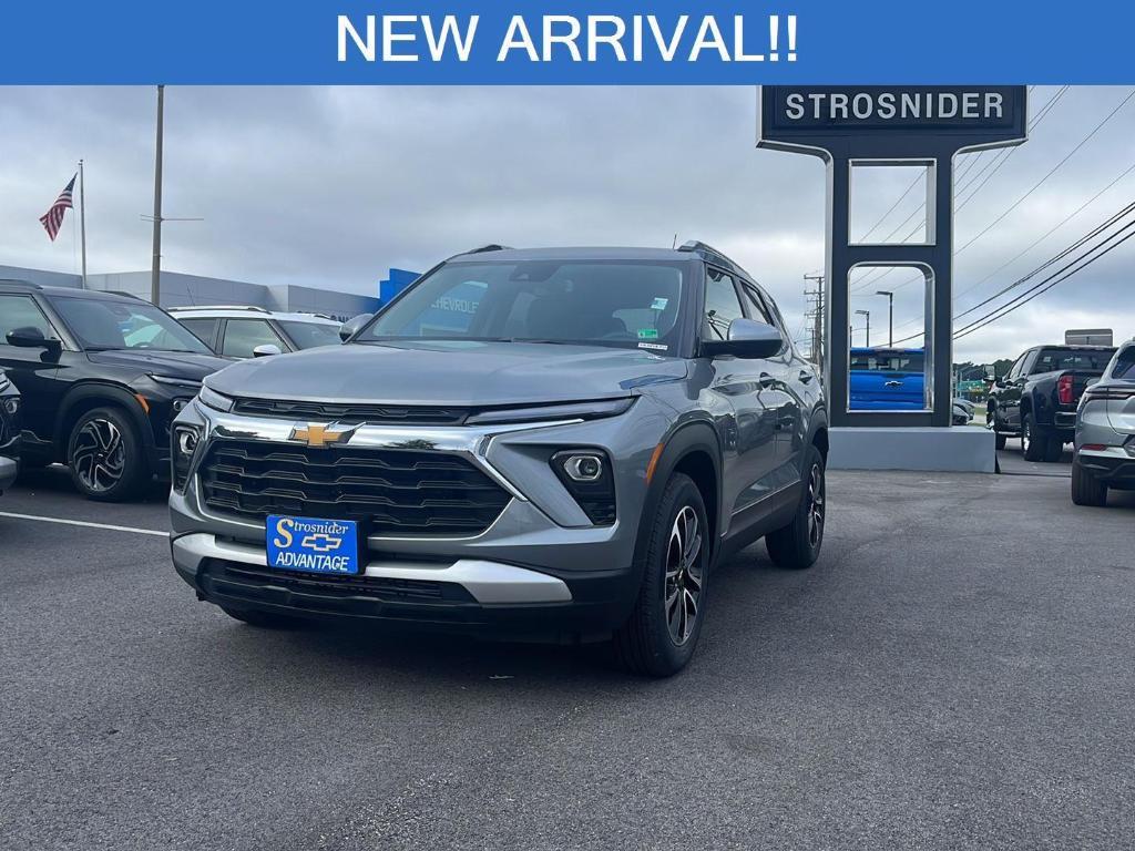 new 2026 Chevrolet TrailBlazer car, priced at $28,035