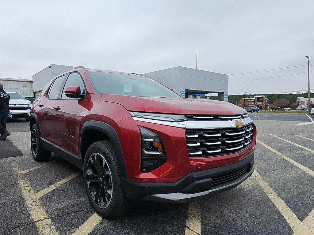 new 2026 Chevrolet Equinox car, priced at $31,610