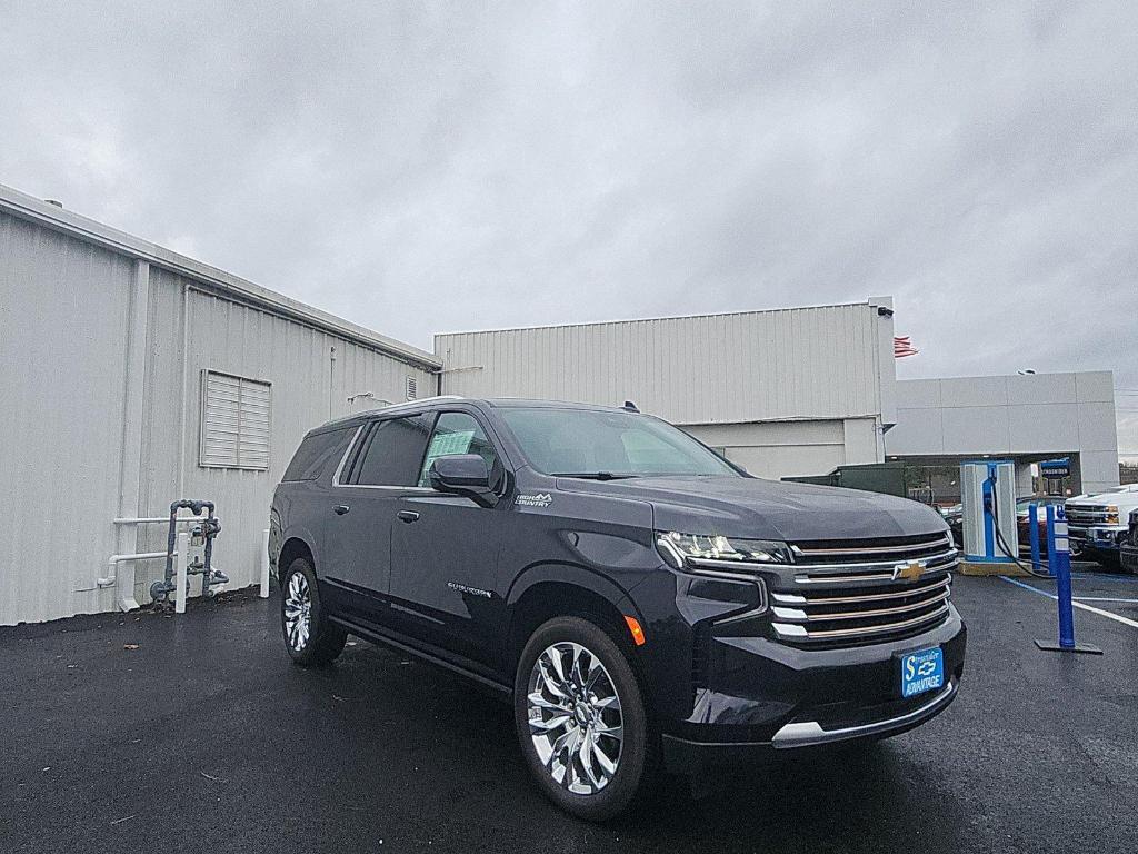 new 2024 Chevrolet Suburban car, priced at $82,665