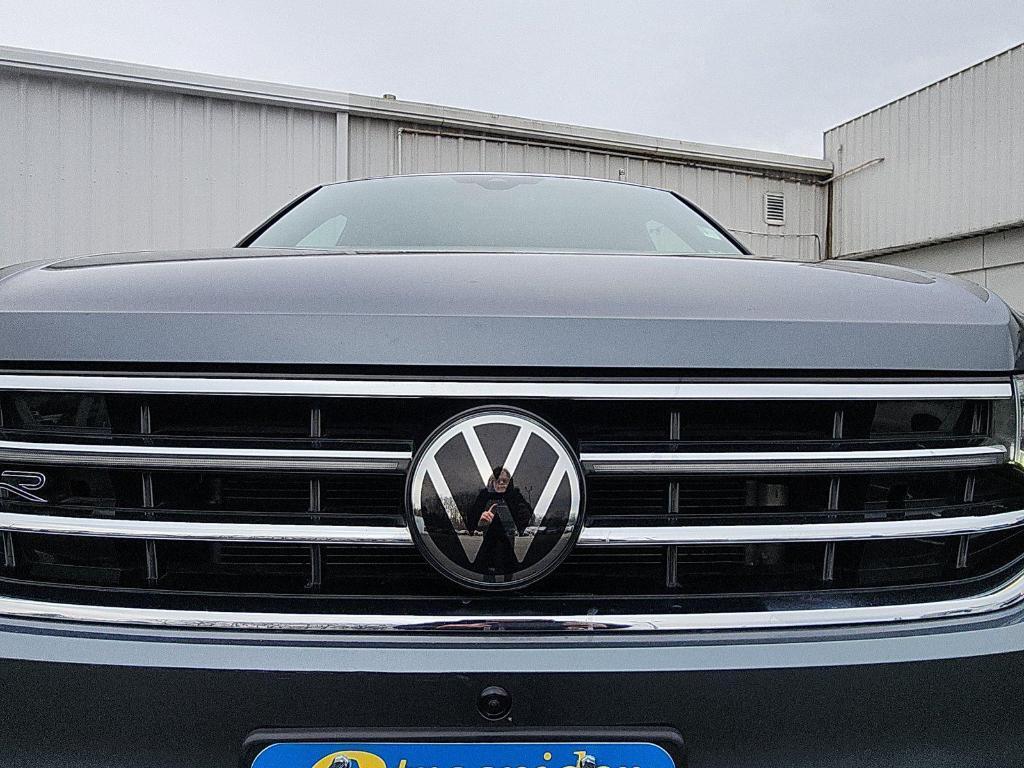 used 2022 Volkswagen Tiguan car, priced at $17,550
