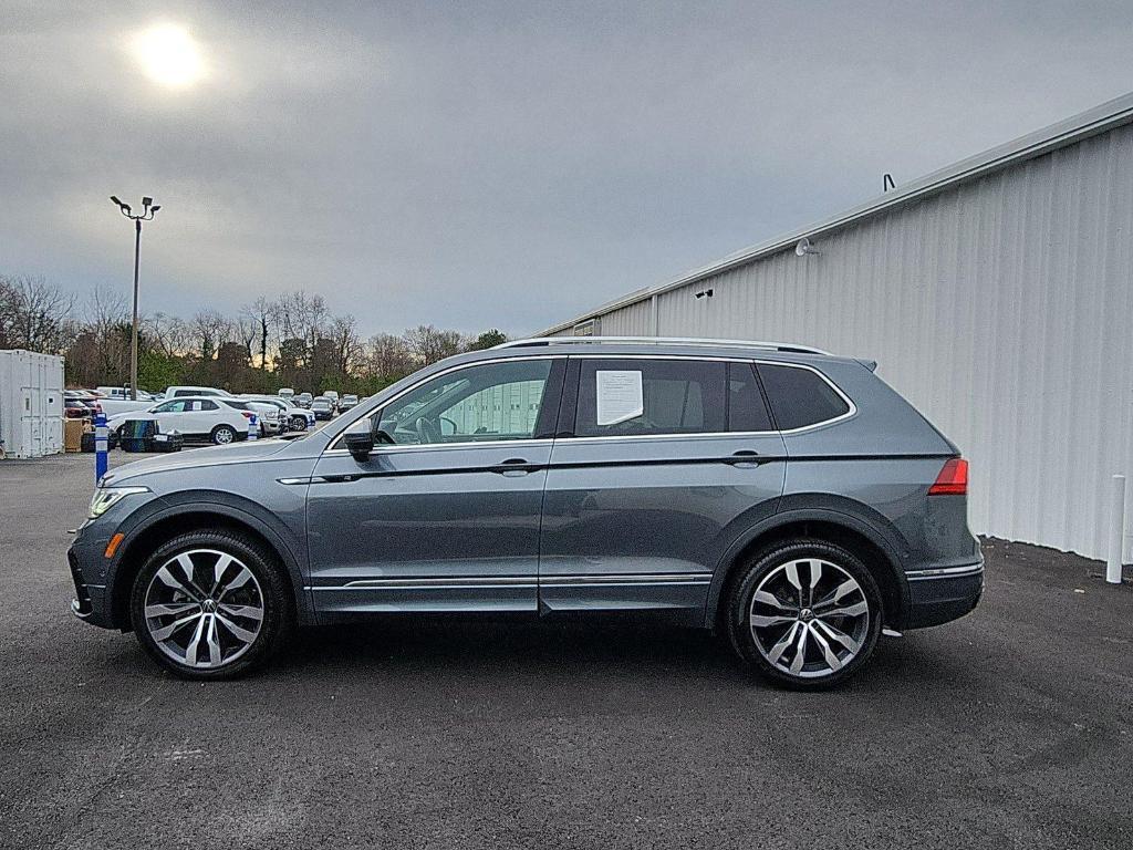used 2022 Volkswagen Tiguan car, priced at $17,550