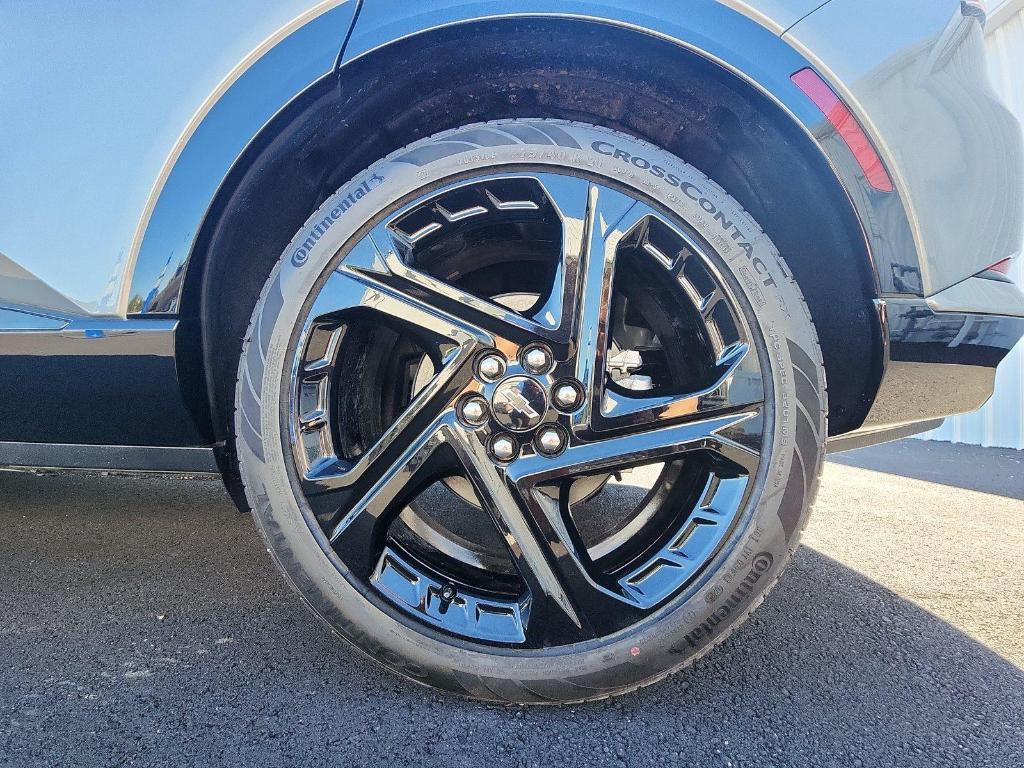 new 2025 Chevrolet Equinox EV car, priced at $38,039