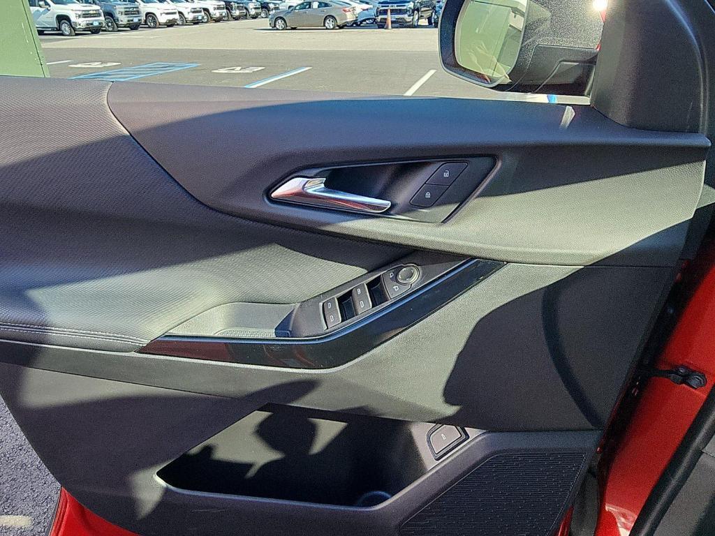 new 2026 Chevrolet Equinox car, priced at $29,759