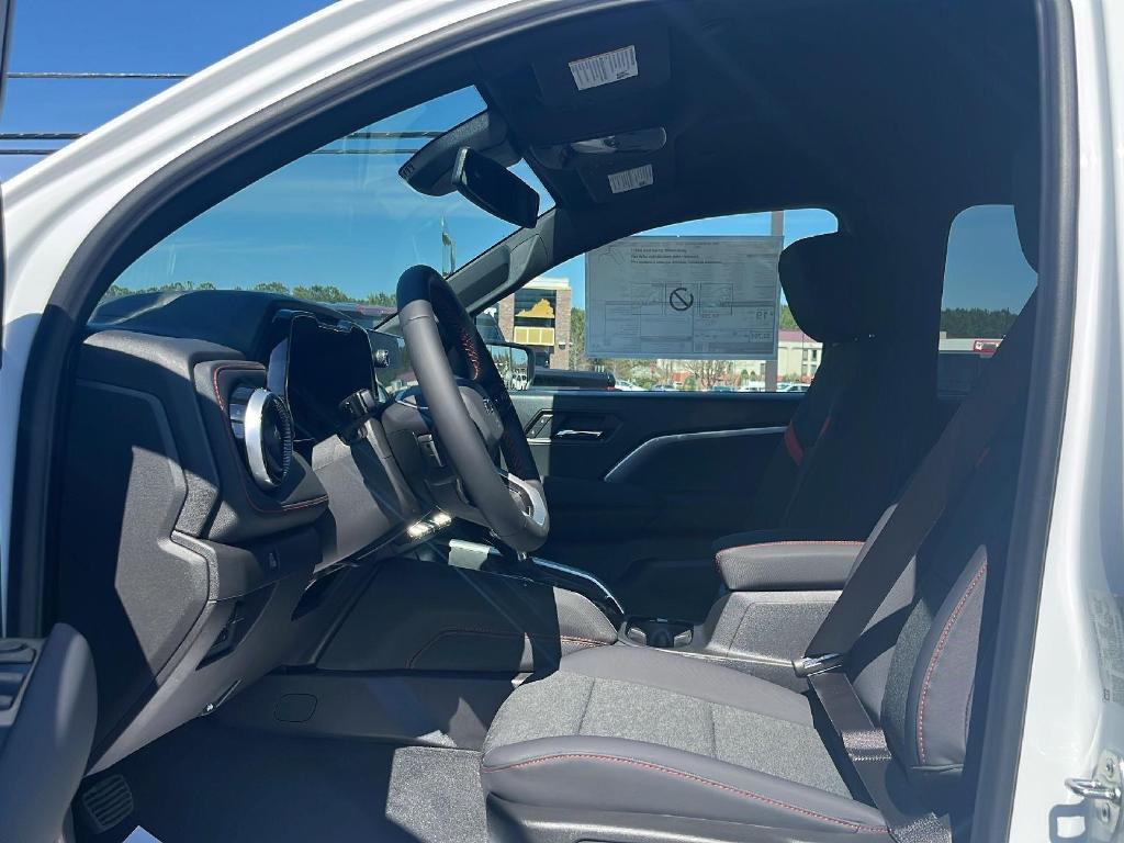 new 2025 Chevrolet Colorado car, priced at $43,997