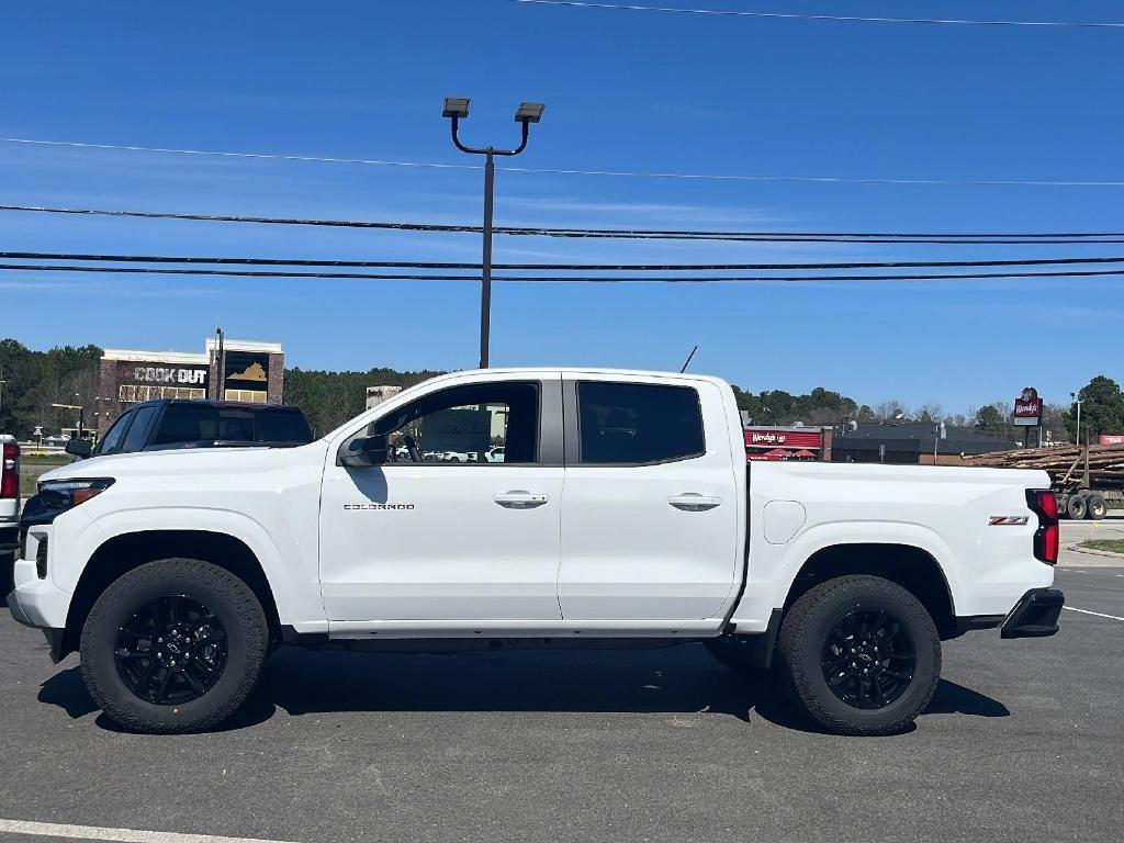 new 2025 Chevrolet Colorado car, priced at $43,997
