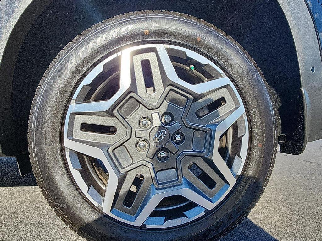 used 2022 Hyundai Santa Fe car, priced at $24,600