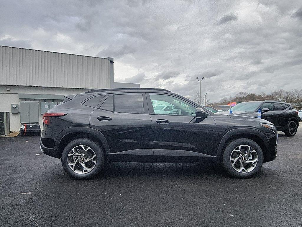 new 2026 Chevrolet Trax car, priced at $25,325