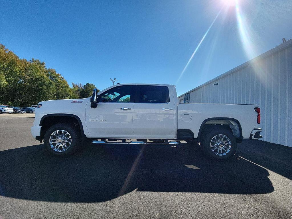 new 2025 Chevrolet Silverado 2500 car, priced at $72,490