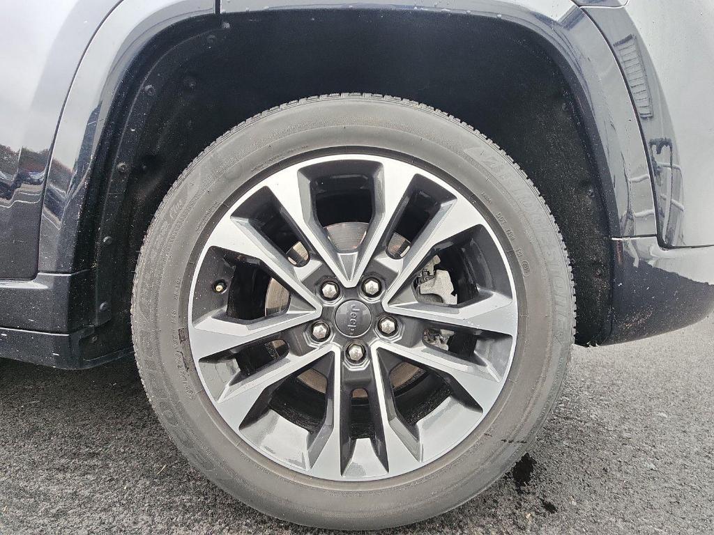 used 2022 Jeep Grand Cherokee 4xe car, priced at $27,800