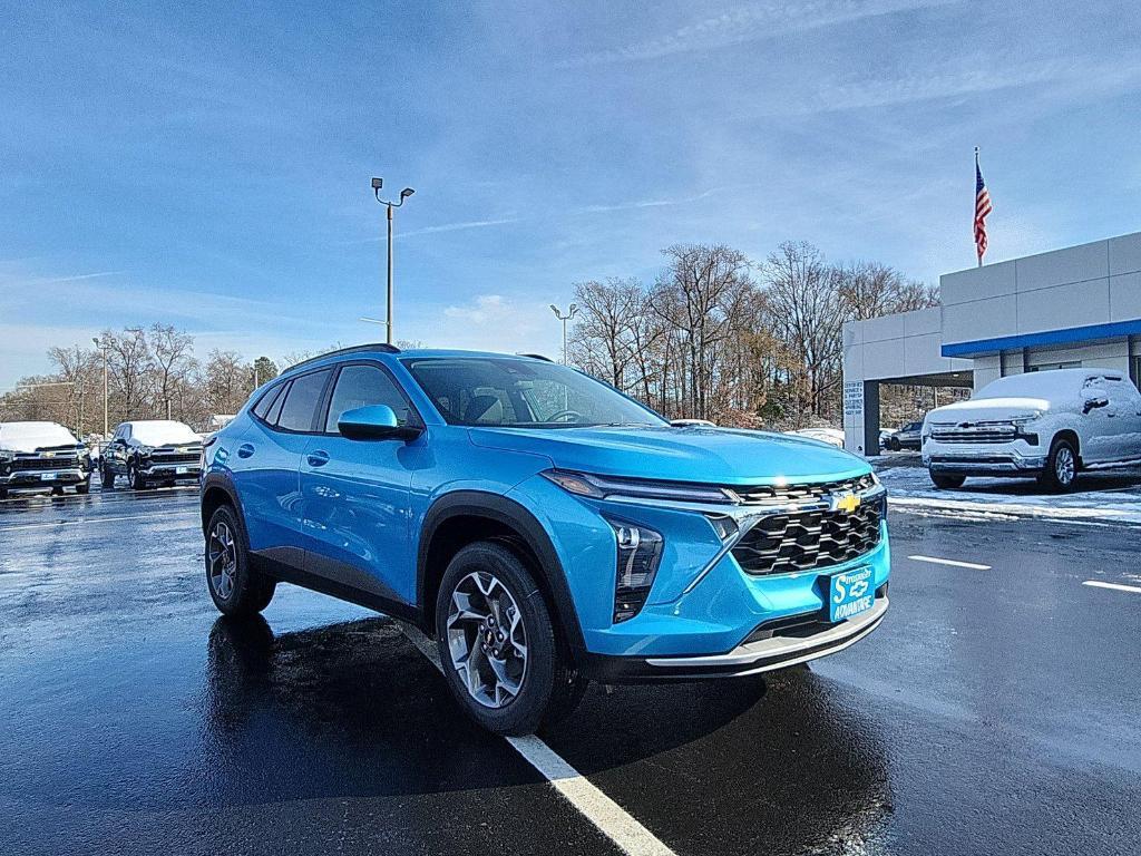 new 2026 Chevrolet Trax car, priced at $25,720