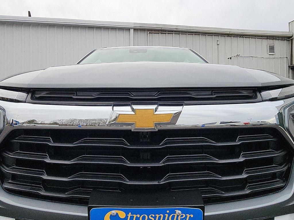 new 2026 Chevrolet TrailBlazer car, priced at $25,900