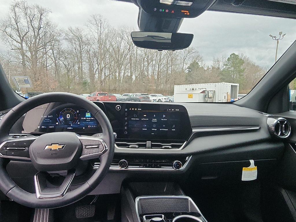 new 2026 Chevrolet Equinox car, priced at $30,940