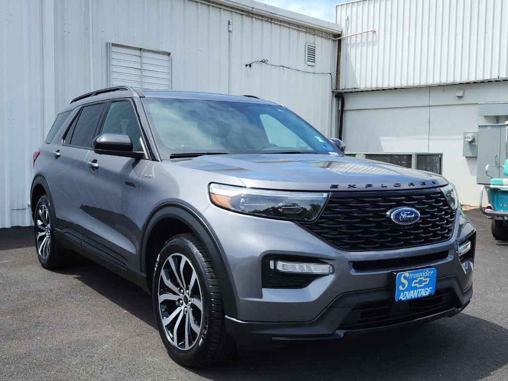 used 2022 Ford Explorer car, priced at $25,799