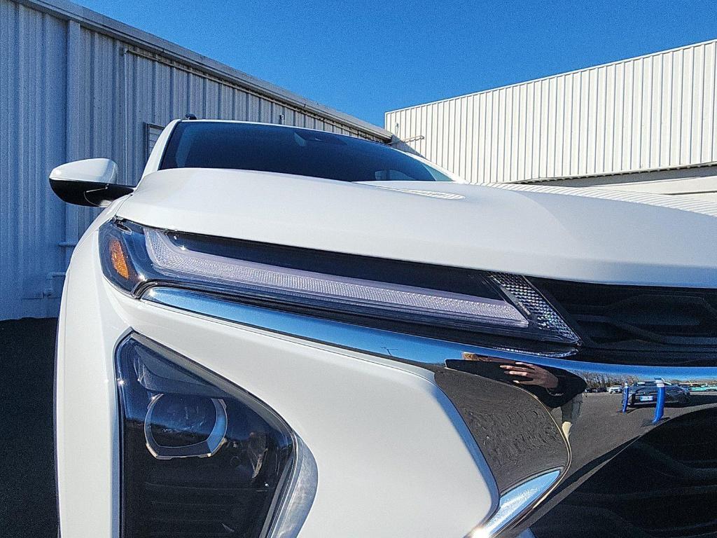 new 2026 Chevrolet Trax car, priced at $24,075