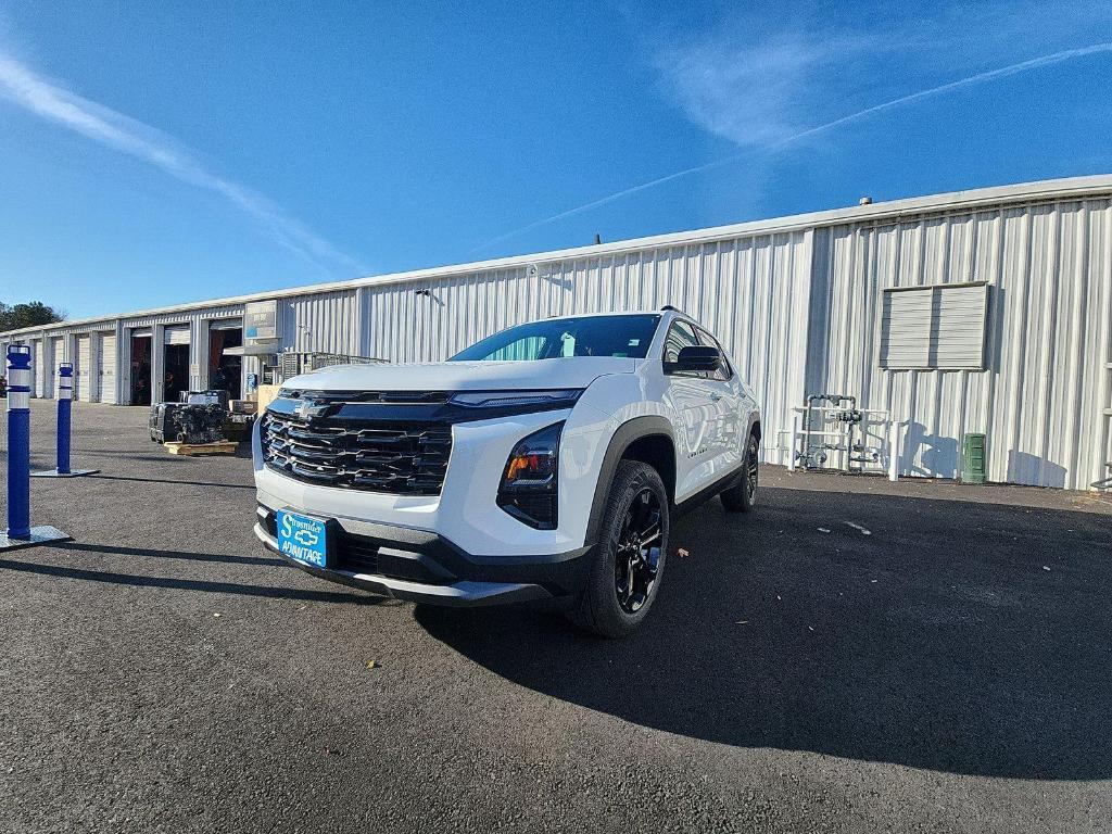 new 2026 Chevrolet Equinox car, priced at $31,309