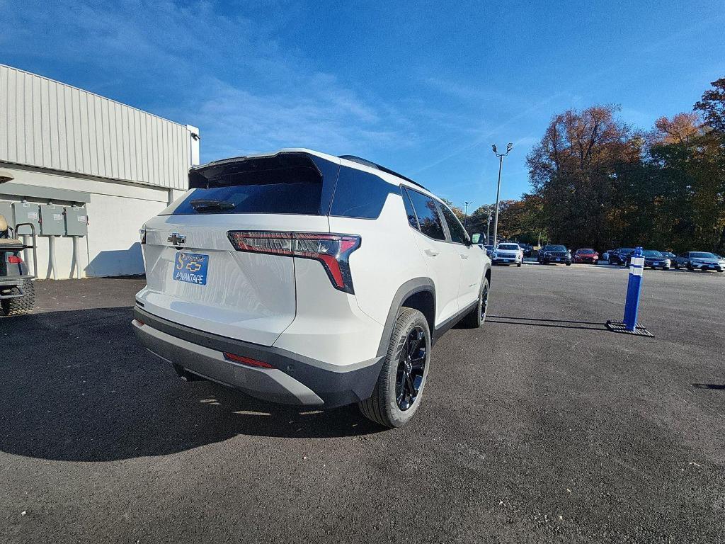 new 2026 Chevrolet Equinox car, priced at $31,309