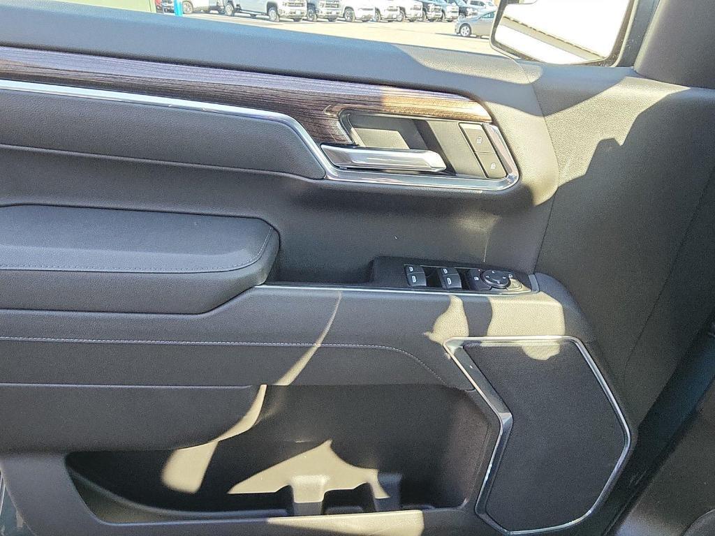 new 2026 Chevrolet Silverado 1500 car, priced at $51,925