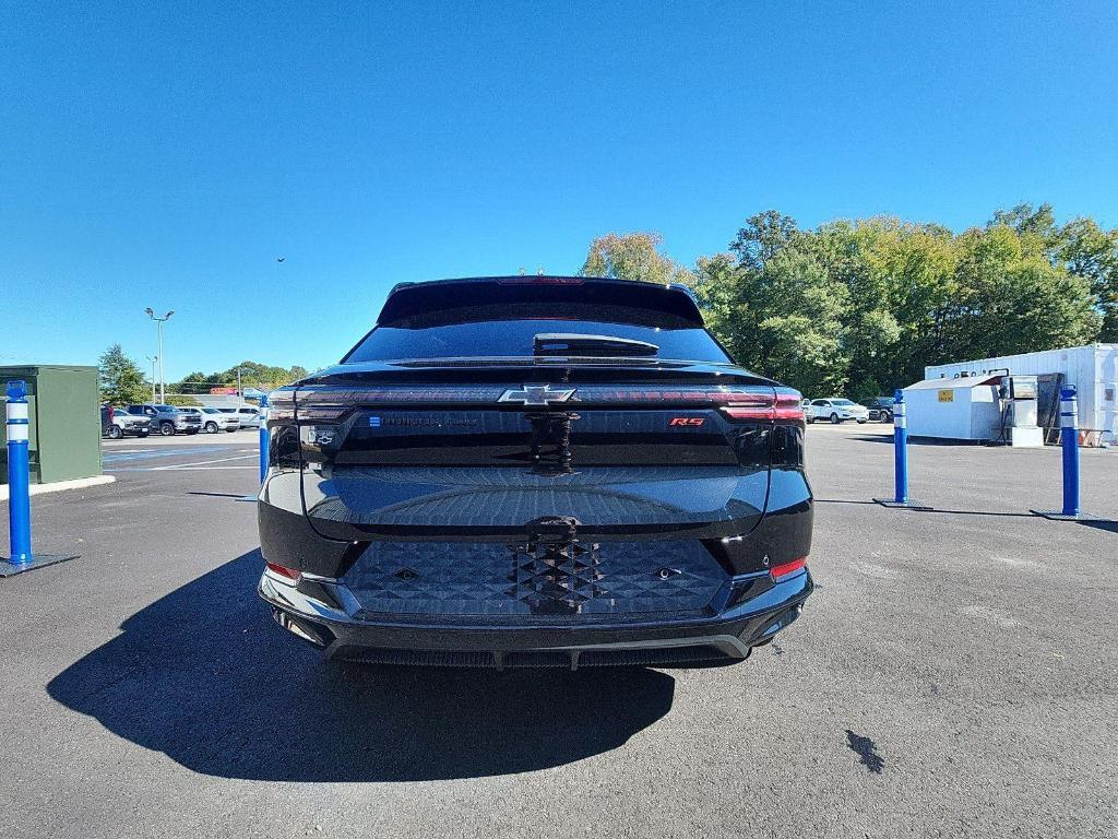 new 2025 Chevrolet Equinox EV car, priced at $38,114